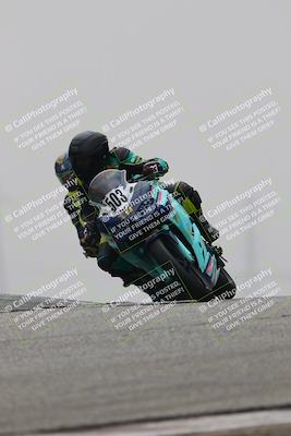 media/Nov-30-2025-TrackDaz (Sun) [[d8b22663df]]/B Group/Session 4 (Grapevine)/